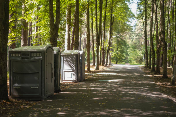 Best Portable restroom trailer rental  in North Lindenhurst, NY